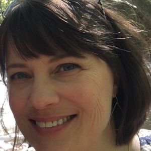 Meet your Posher, Dana